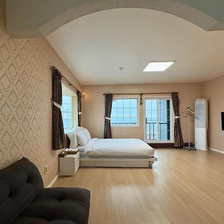 Grim Resort Jeju Exterior photo